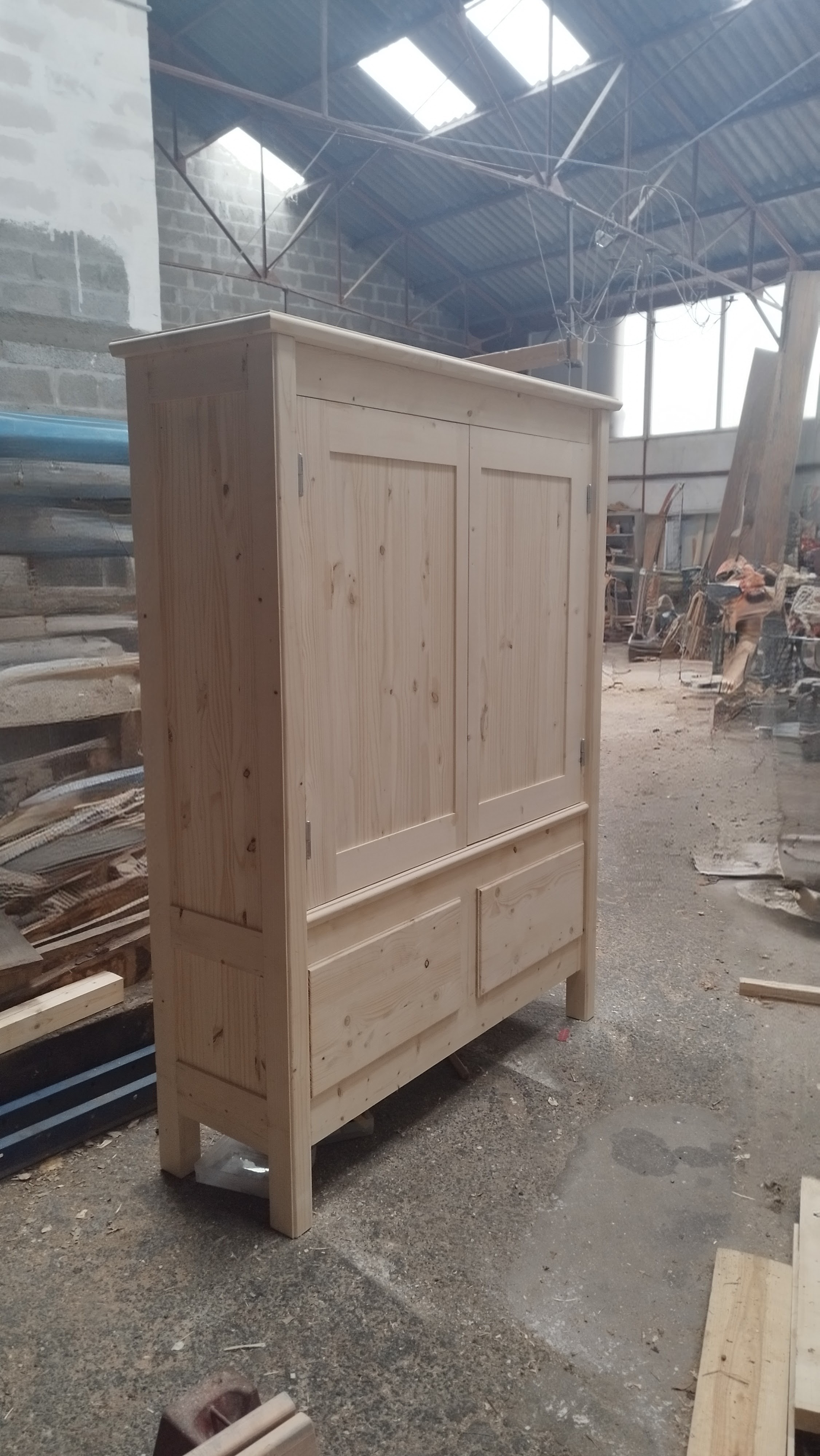 Buffet haut — finition